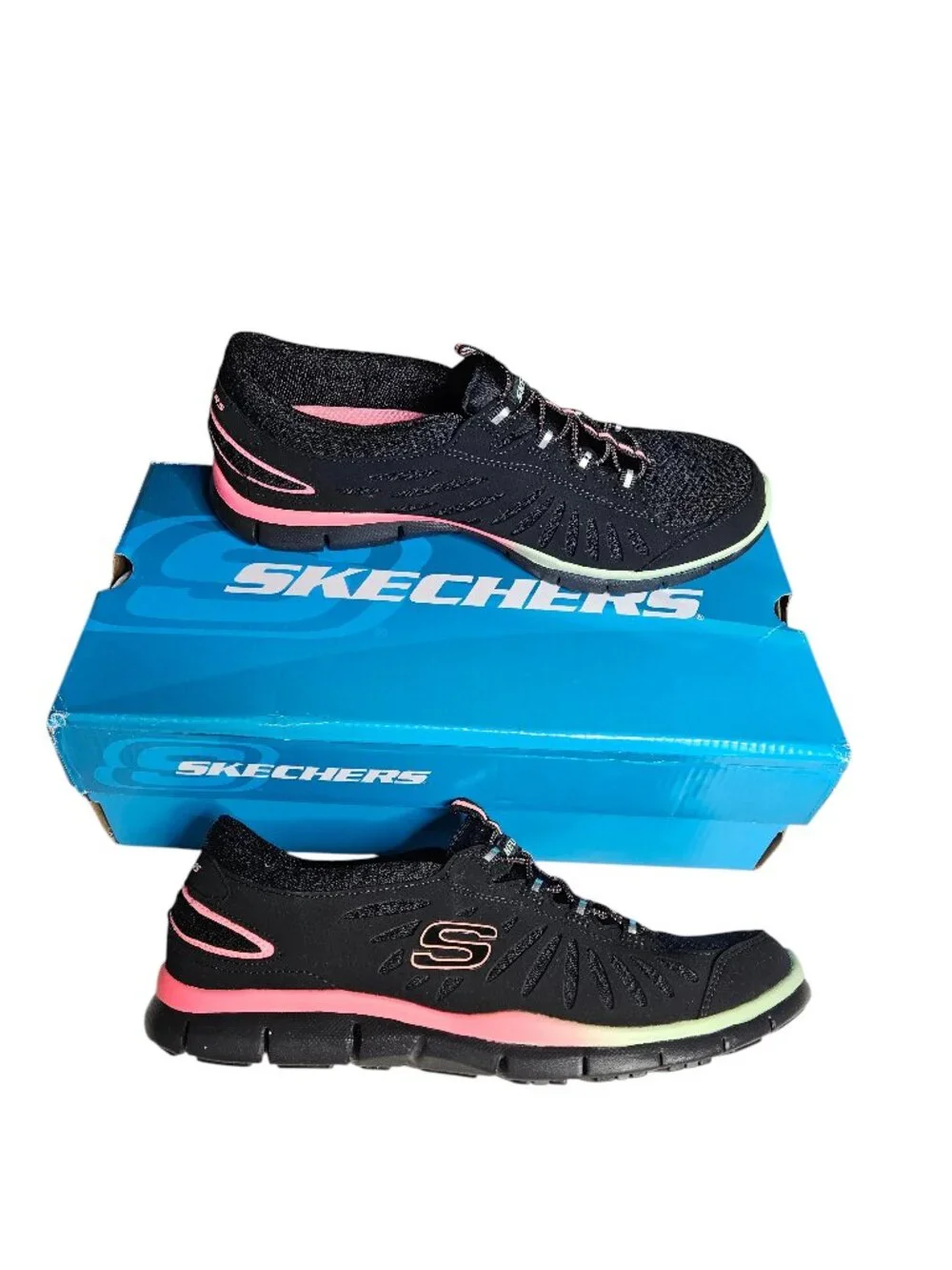 Skechers Women's Gratis in Motion Fashion Sneaker, Black Multi, 8M, New in Box